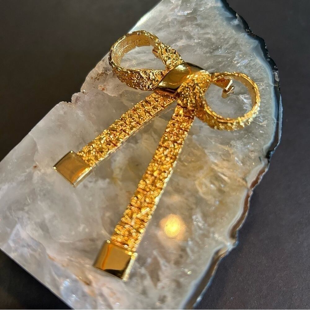 Vintage Textured Coquette Gold Bow Pin Brooch, Looks Cute Added to Coat or Bag